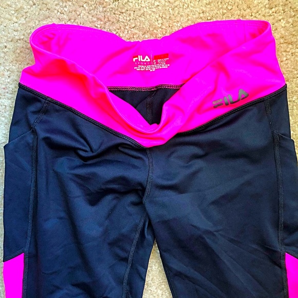 Fila black & pink activewear leggings size S - Picture 6 of 6